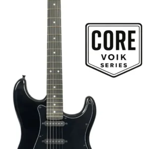 Guitarra Elétrica Voik 100 NOIR Cor Black Gloss Brilhante Stratocaster 3 Single Coil Corpo Basswood Braço Maple 22 Trastes Tarraxas Blindadas Com Alavanca e Cabo P10 CORE Series P/ Destros